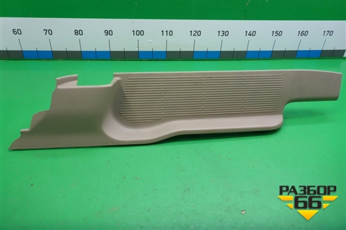 Накладка порога внутренняя заднего левого (6791844030) для Toyota Isis c 2004-2018г (Исис)