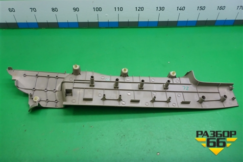 Накладка порога внутренняя заднего левого (6791844030) для Toyota Isis c 2004-2018г (Исис)