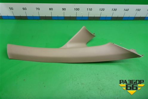Обшивка стойки лобового стекла правая (6221044050) для Toyota Isis c 2004-2018г (Исис)