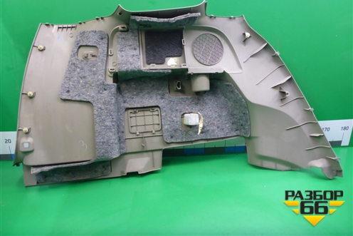 Обшивка багажника правая (нижняя) (6473144050) для Toyota Isis c 2004-2018г (Исис)