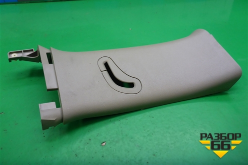 Обшивка стойки задняя верхняя левая (задняя часть) (6263944030) для Toyota Isis c 2004-2018г (Исис)