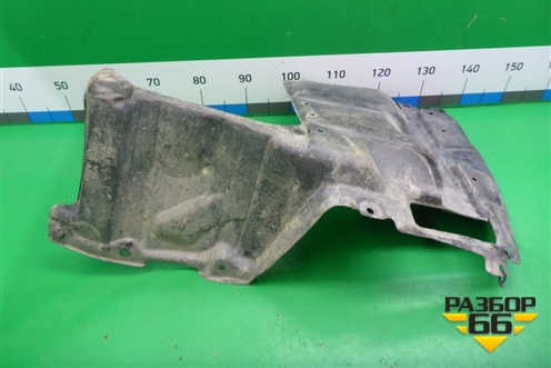 Пыльник двигателя нижний левый (5144244050) для Toyota Isis c 2004-2018г (Исис)