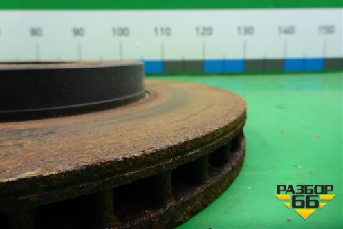 Диск тормозной передний вентилируемый для Toyota Isis c 2004-2018г (Исис)