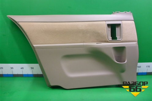 Обшивка двери (сдвижной левой) для Toyota Isis c 2004-2018г (Исис)