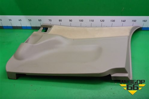 Обшивка двери (сдвижной правой) для Toyota Isis c 2004-2018г (Исис)