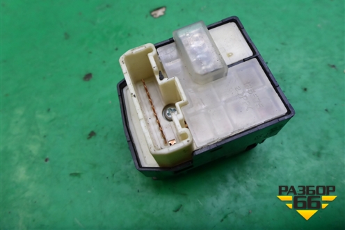 Переключатель регулировки зеркал для Toyota Isis c 2004-2018г (Исис)