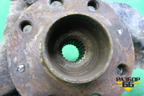 Кулак поворотный передний правый для Opel Corsa D с 2006-2014г (Корса Д)