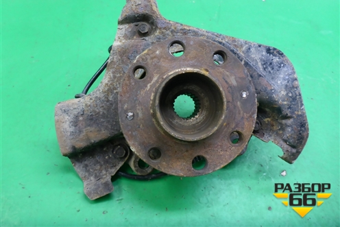 Кулак поворотный передний правый для Opel Corsa D с 2006-2014г (Корса Д)