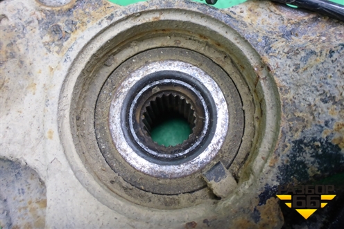 Кулак поворотный передний правый для Opel Corsa D с 2006-2014г (Корса Д)