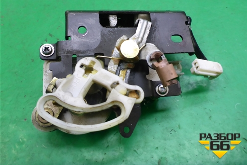 Замок багажника (седан) для Mazda Mazda 6 (GG) с 2002-2007г