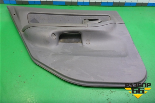 Обшивка двери задней левой под электрику (седан) (833622D010) для Hyundai Elantra 3 (XD) с 2000-2010г (Элантра)