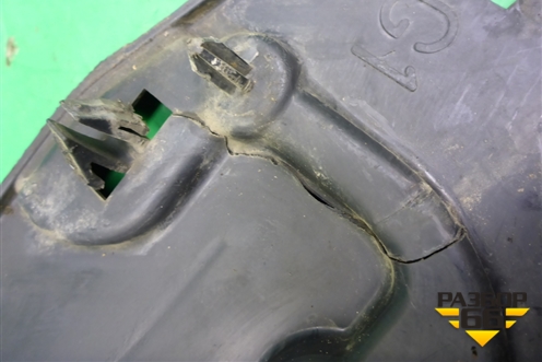 Дефлектор радиатора левый (9680057380) для Peugeot 207 с 2006-2015г