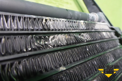 Радиатор маслоохладитель КПП (5N0317019D) для Volkswagen Tiguan с 2011-2016г (Тигуан)