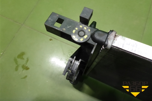 Радиатор охлаждения (214105731R) для Renault Logan II с 2012г (Логан)