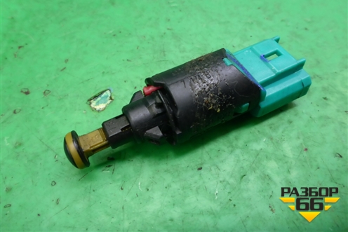 Датчик включения стопсигнала для Peugeot 207 с 2006-2015г