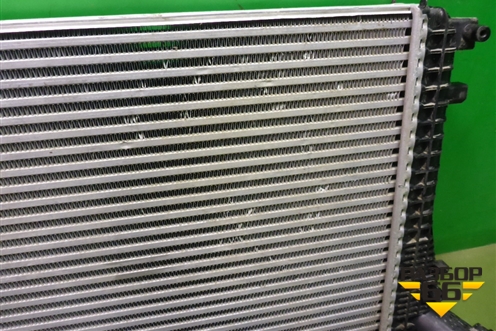 Интеркулер (3C0145805P) для Volkswagen Tiguan с 2016г (Тигуан)