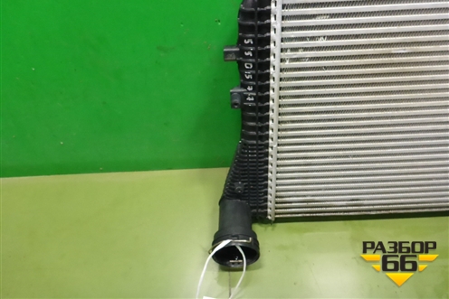 Интеркулер (3C0145805P) для Volkswagen Tiguan с 2016г (Тигуан)