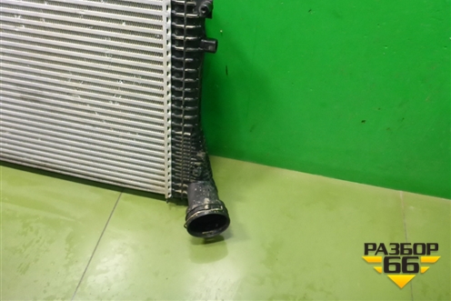 Интеркулер (3C0145805P) для Volkswagen Tiguan с 2016г (Тигуан)