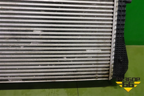 Интеркулер (3C0145805P) для Volkswagen Tiguan с 2016г (Тигуан)