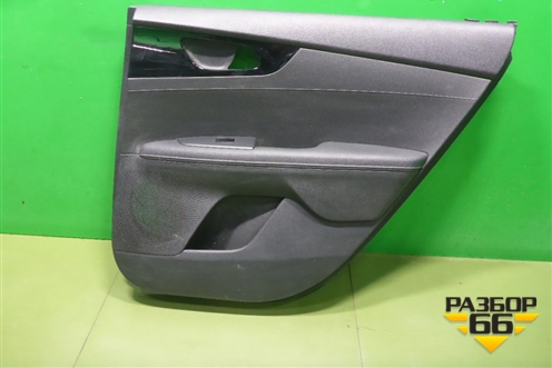 Обшивка двери задней правой под электрику (83360M6000) для Kia Cerato с 2018г (Серато 4)
