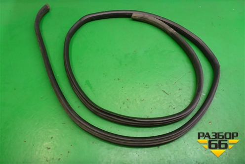 Уплотнитель двери заднего левого для Land Rover Freelander 1 с 1997-2006г (Фрилендер)