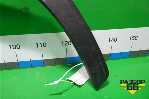 Накладка переднего крыла правого (7560142160) для Toyota Rav-4 с 2018г (Рав 4)