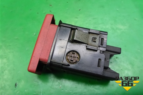 Кнопка аварийной сигнализации (до 2003г) для Land Rover Freelander 1 с 1997-2006г (Фрилендер)