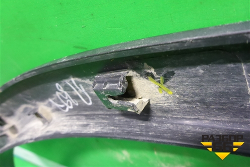 Накладка переднего крыла правого (638604CM0B) для Nissan X-Trail (Т32) с 2014г (Хтраил)