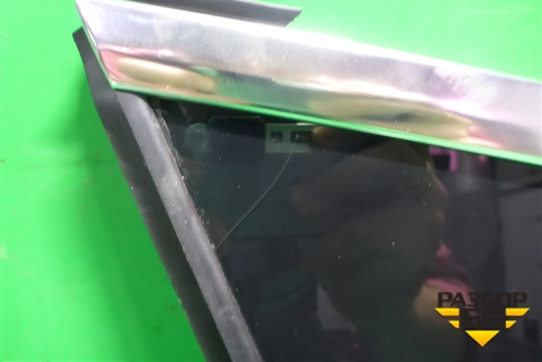 Стекло глухое левое (760845297) для Volkswagen Touareg с 2018г (Туарег)