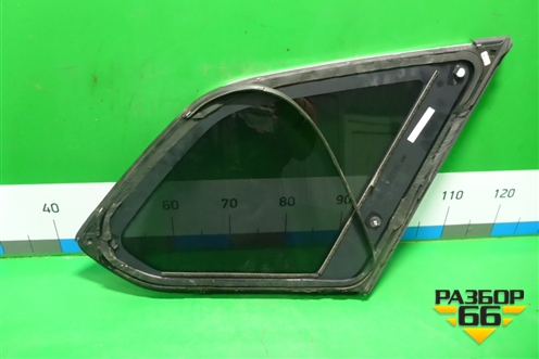 Стекло глухое левое (760845297) для Volkswagen Touareg с 2018г (Туарег)