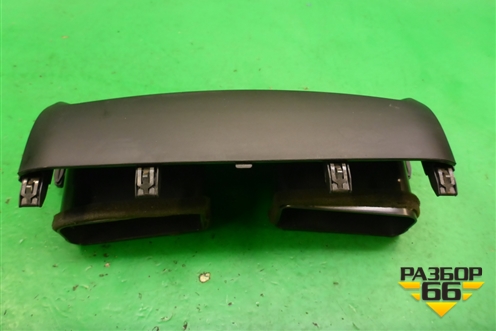 Дефлектор воздушный центральный для Lifan X60 с 2011г (Х60)