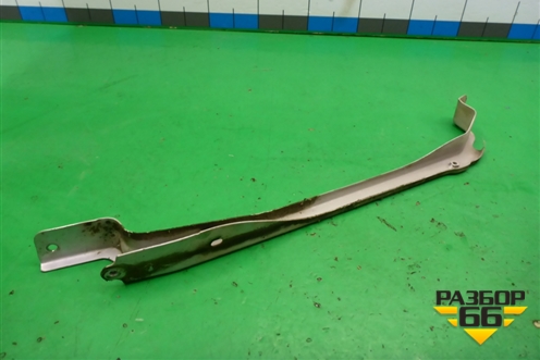 Кронштейн передней панели центральный для Lifan X60 с 2011г (Х60)