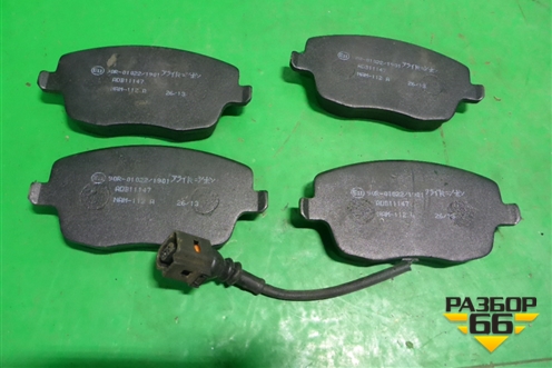 Колодки тормозные передние (ADB11147) для Skoda Fabia с 2007-2014г (Фабия)
