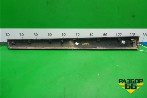 Накладка двери передней правой (Cross) (8450021074) для VAZ XRAY с 2016г (Хрэй)