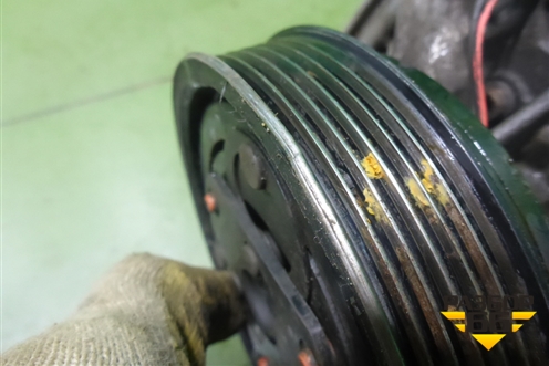 Компрессор кондиционера (1.6л K7MA812) (8201025121) для Renault Logan II с 2012г (Логан)