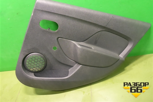 Обшивка двери задней правой под механику (829A03540R) для Renault Logan II с 2012г (Логан)