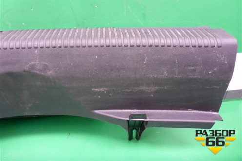 Обшивка багажника на заднюю панель (седан) (4G5863471B) для Audi A6 (C7) с 2011-2018г (А6)