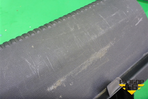 Обшивка багажника на заднюю панель (седан) (4G5863471B) для Audi A6 (C7) с 2011-2018г (А6)