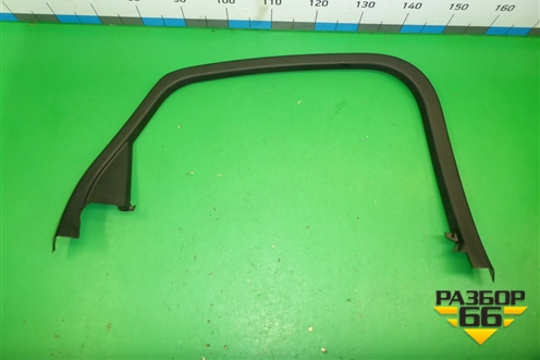 Накладка двери задней левой (на рамку седан) (4G5867671) для Audi A6 (C7) с 2011-2018г (А6)