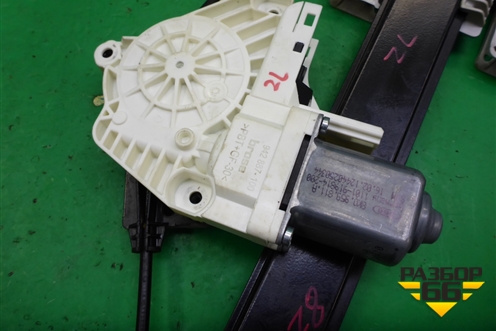 Стеклоподъёмник электрический задний левый (4G0839461) для Audi A6 (C7) с 2011-2018г (А6)