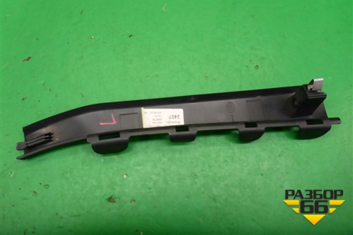 Накладка на торпедо (вертикальная левая) (4G0868203) для Audi A6 (C7) с 2011-2018г (А6)