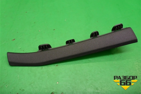 Накладка на торпедо (вертикальная левая) (4G0868203) для Audi A6 (C7) с 2011-2018г (А6)