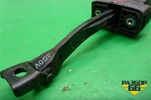 Ограничитель двери передней левой (4G0837249A) для Audi A6 (C7) с 2011-2018г (А6)