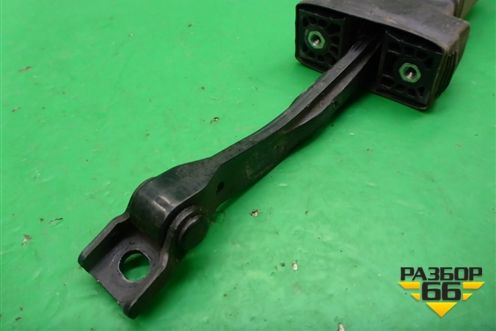 Ограничитель двери передней левой (4G0837249A) для Audi A6 (C7) с 2011-2018г (А6)