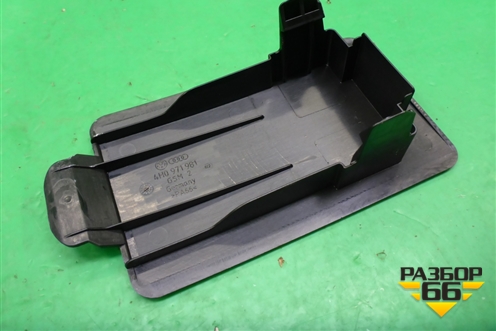 Крышка блока предохранителей (4H0971981) для Audi A6 (C7) с 2011-2018г (А6)