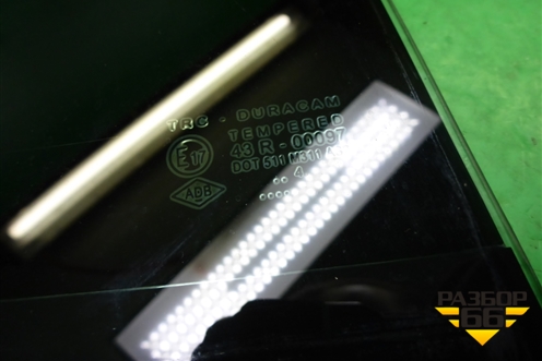 Стекло двери задней правой форточка для Renault Logan II с 2012г (Логан)