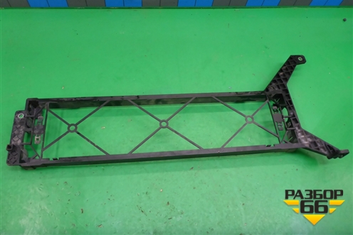 Кронштейн радиатора охлаждения дополнительного (8R0121360C) для Audi A6 (C7) с 2011-2018г (А6)