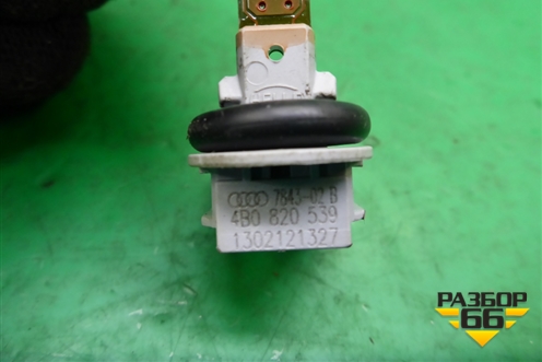 Датчик температуры воздуха (4B0820539) для Audi A6 (C7) с 2011-2018г (А6)