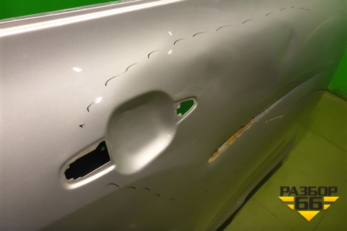 Дверь задняя правая (6700348110) для Toyota Highlander с 2007-2013г (Хайлендер)