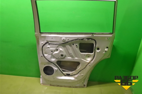 Дверь задняя правая (6700348110) для Toyota Highlander с 2007-2013г (Хайлендер)